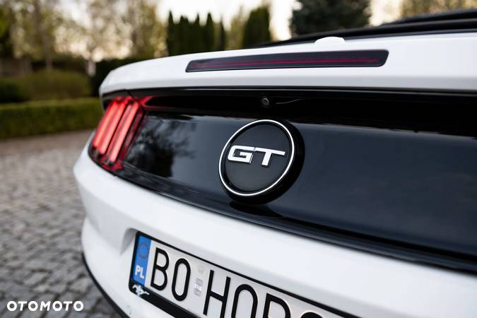 Ford Mustang 5.0 V8 GT - 17