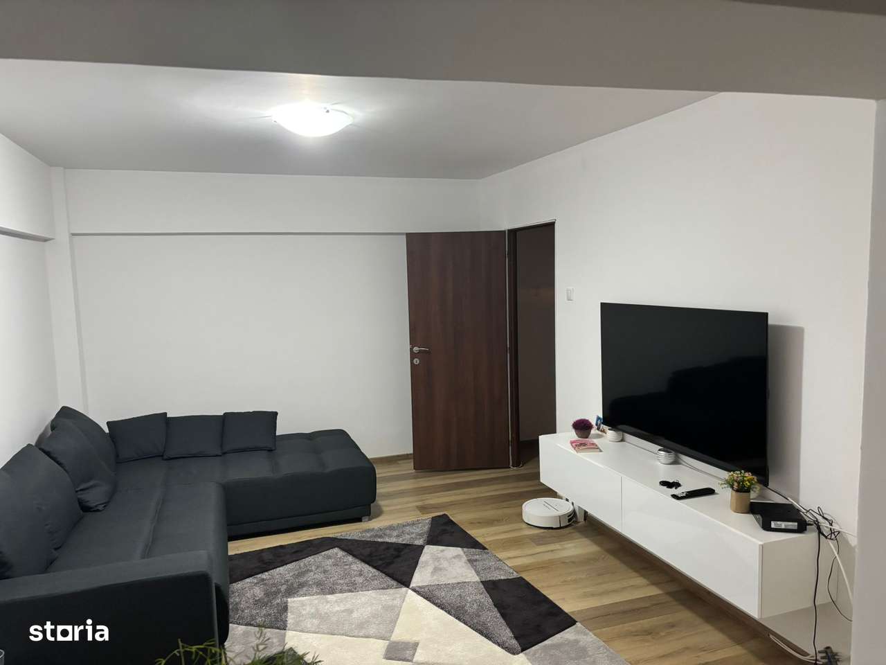 Apartament 2 camere, decomandat, ultracentral (ID:T496)-2