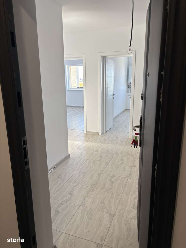 Apartament cu 3 camere excelent - Imagine principală: 4/17