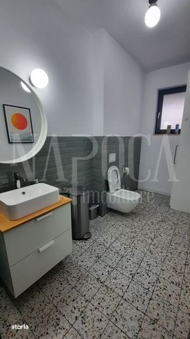 Casa 6 camere de vanzare in Floresti-8