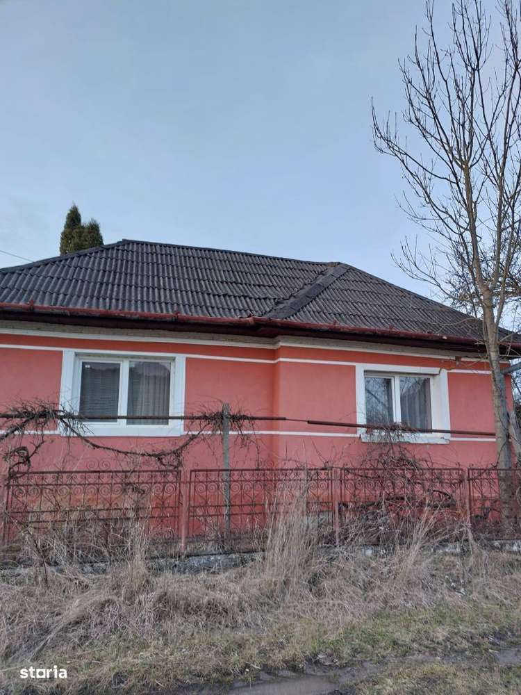 2 Case la 30 km Bistrita - 22 ARI 0 COMISION-2