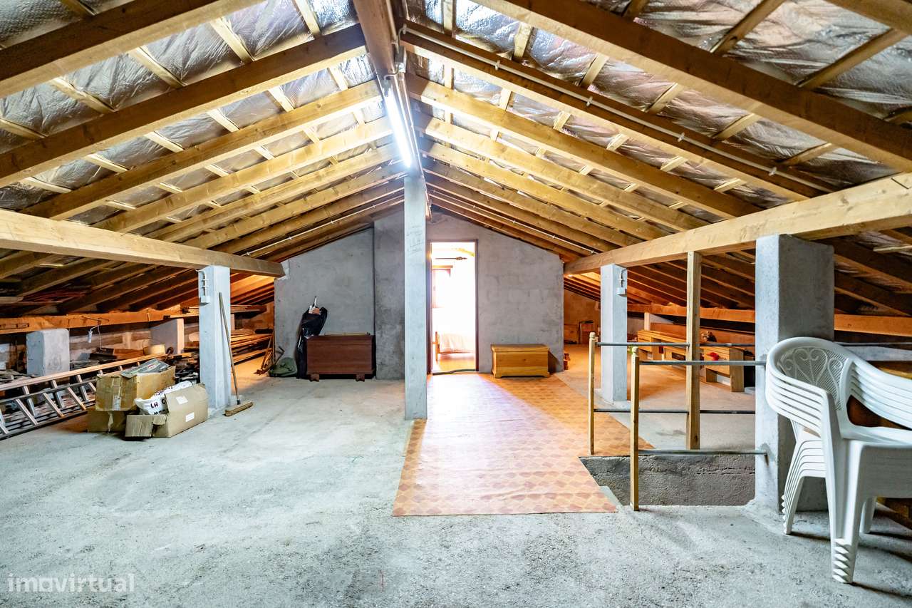 Moradia T3+1  |  Casal de Santo Amaro, Penacova-16