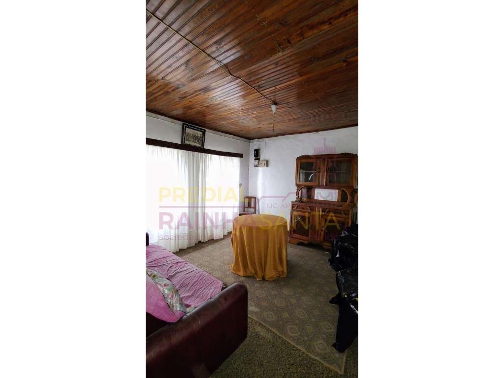 Moradia M2. Anexos-Pátio-Terreno-15 Km Coimbra-5