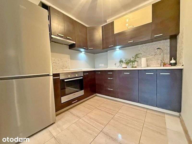 3 pokoje, z wyposażeniem, III piętro rej. Zubrzyck - Pełny obrazek: 1/8