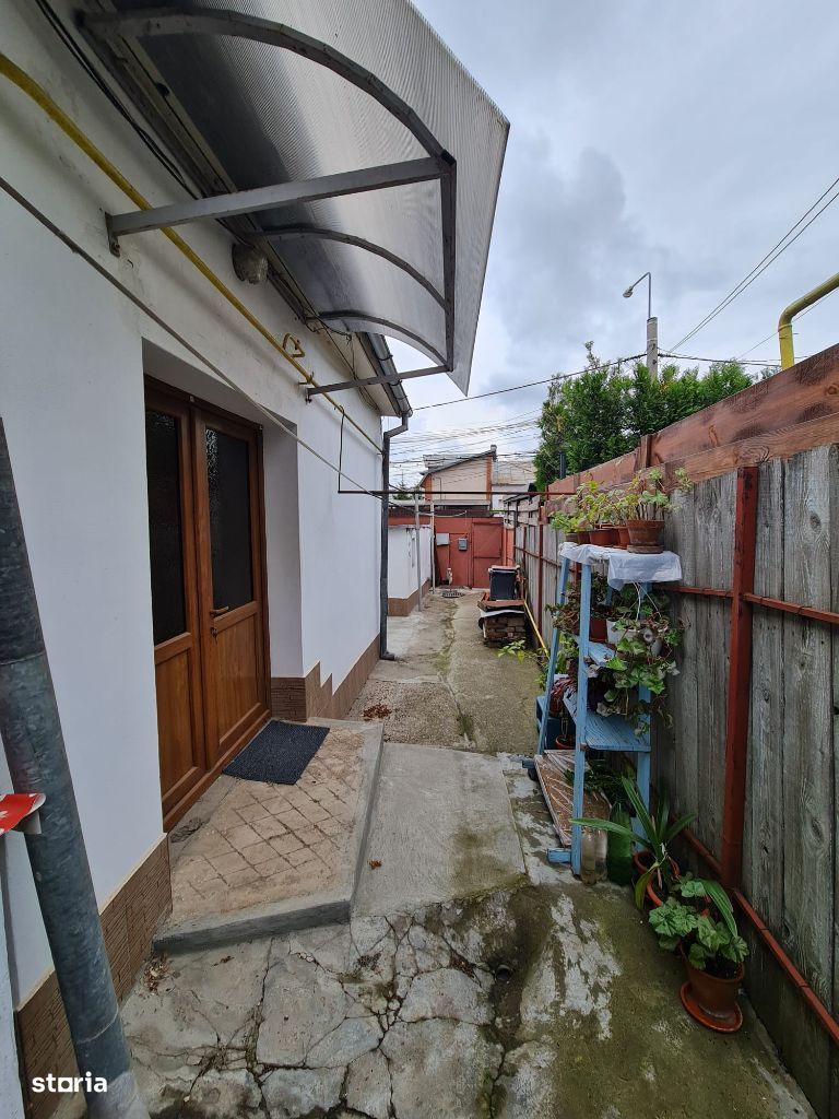 Vanzare Casa in Galati, 3 camere, Mazepa 2, Sup.185 mp,curte, garaj