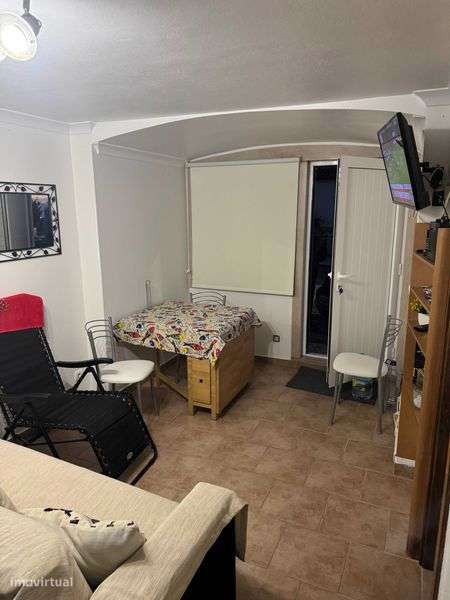 Alugo T1 Na Nazaré - Grande imagem: 4/5