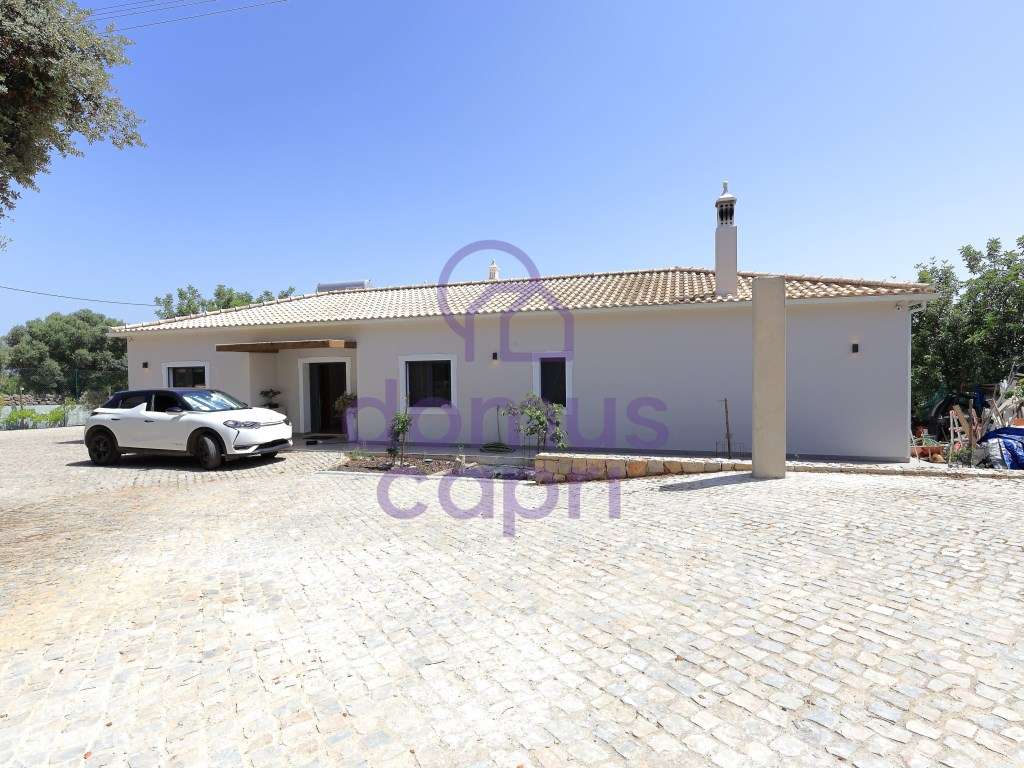 Moradia T4 com Piscina em Cerro da Mesquita - São Brás de Alportel-37