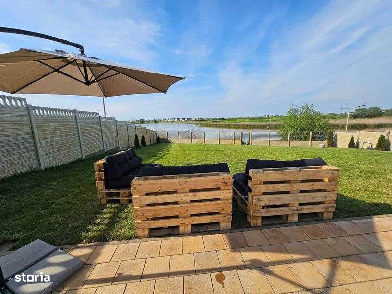 inchiriere vila petreceri/evenimente cu piscina,loc de joaca pe lac - Imagine principală: 3/8