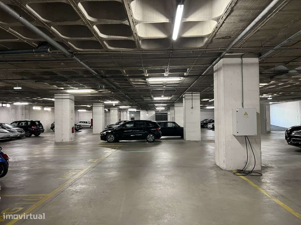 Escritório em Alfragide com 495 m2 - Financiamento até 100%-14