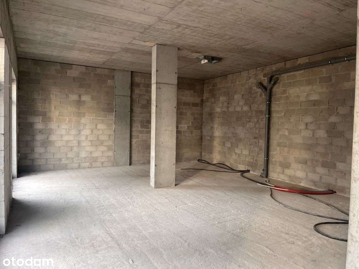 Prestiżowy lokal usługowy 180 m² – duże witryny-13