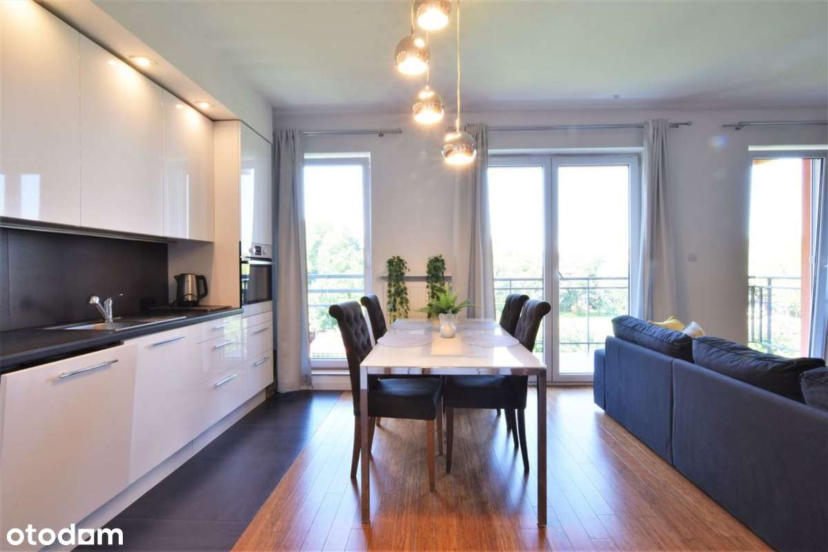 Duży balkon, ładny widok, przestronne, garaż - Pełny obrazek: 2/15