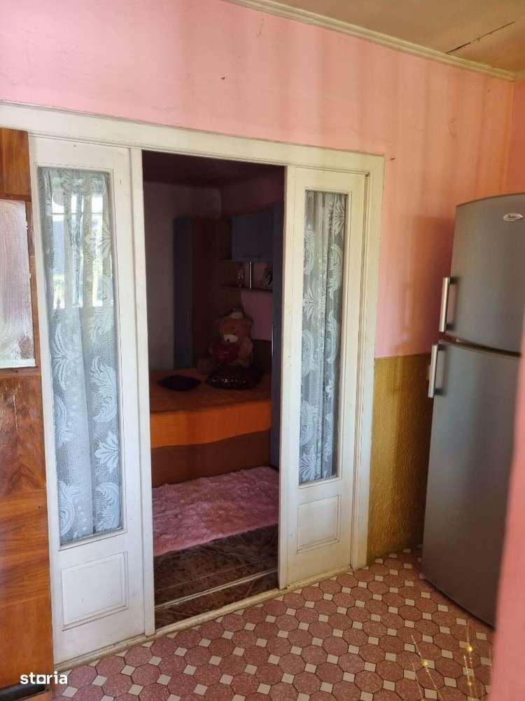 Casă cu suflet, curte proprie și tot confortul de care ai nevoie!-12