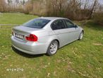 BMW Seria 3 320d - 12