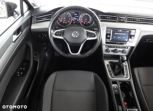 Volkswagen Passat 1.5 TSI EVO Essence - 20