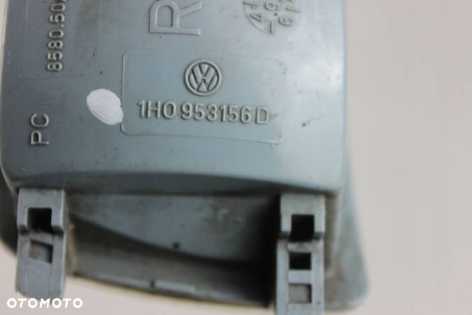 Kierunkowskaz prawy przód przedni VW Golf III 3 - 6