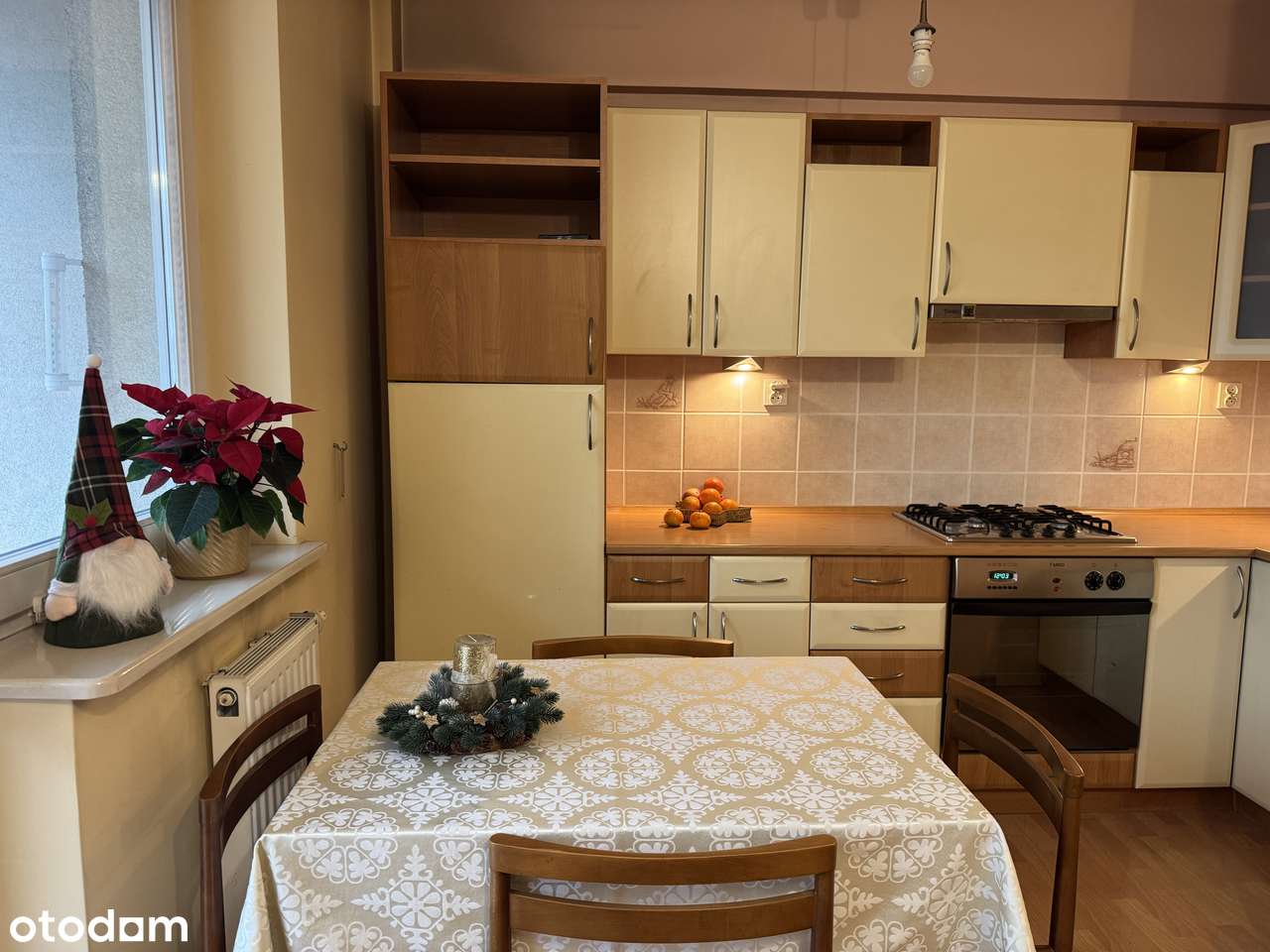 Kawalerka + 2 schowki na piętrze 4m2 w cenie mieszkania, loggia 10 m2-8