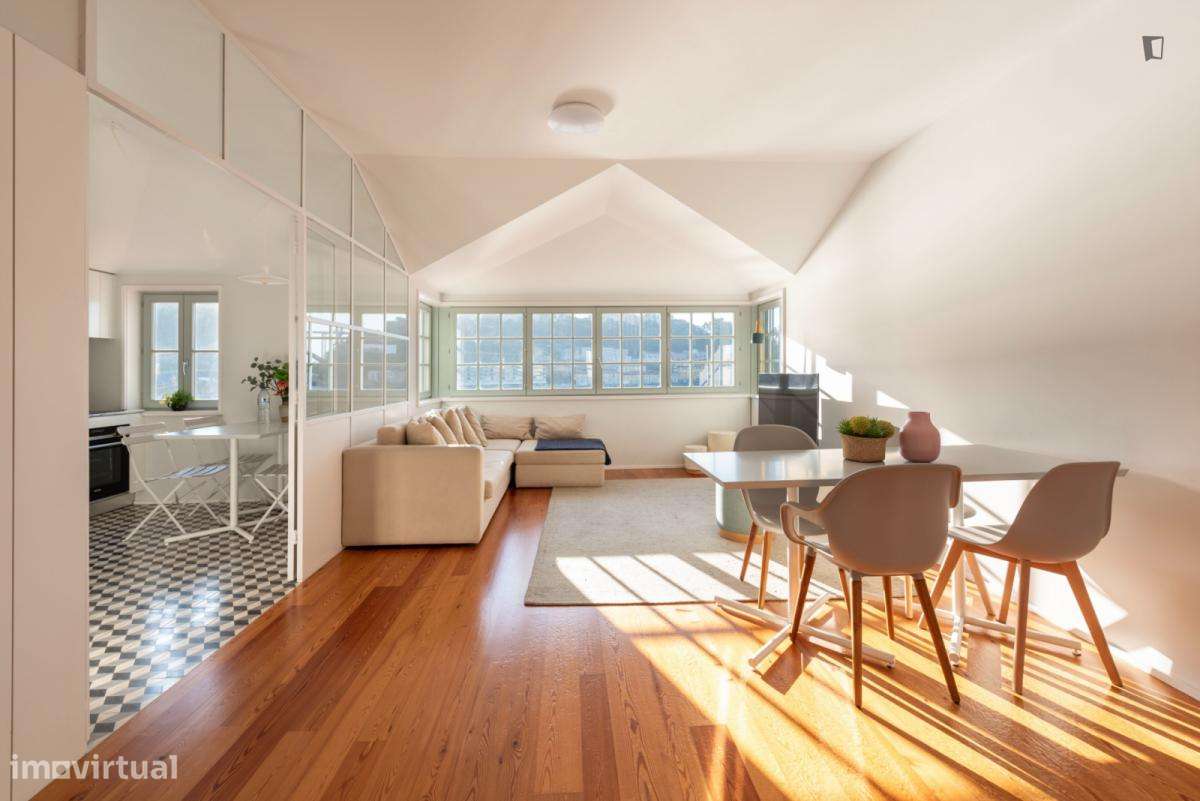 Apartamento com 2 quartos - localizado em Massarelos Porto - Grande imagem: 4/10