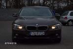 BMW Seria 3 320i - 13