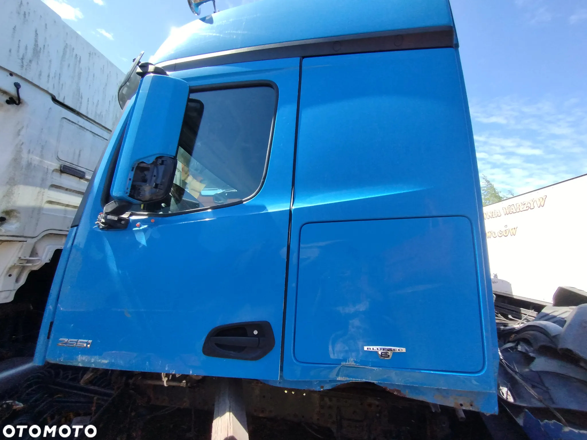 KABINA Mercedes Actros MP4  BIG SPACE - 3