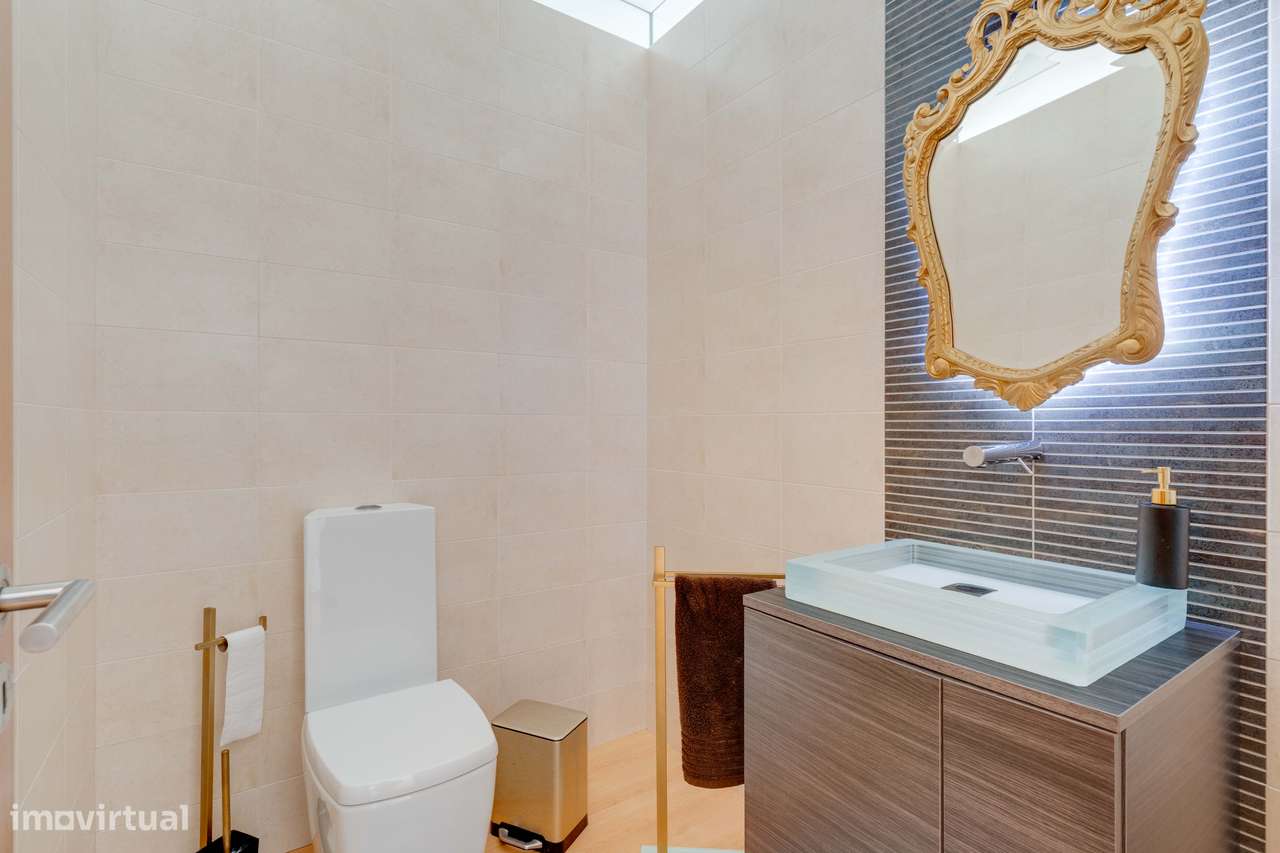 Elegância e Privacidade na Moradia dos Seus Sonhos-19