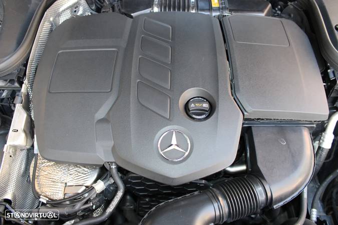 Mercedes-Benz E 220 d Avantgarde 7L - 12