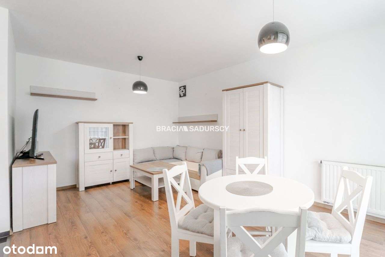 2 pokojowe, ul. Marii Dąbrowskiej-6