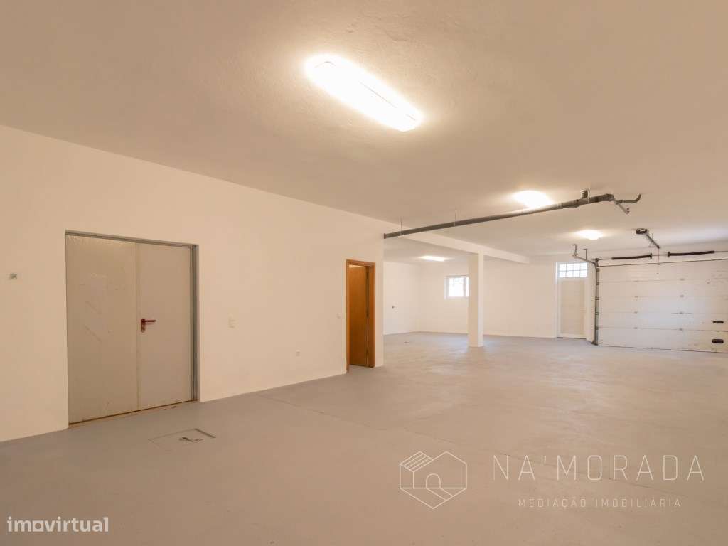 MORADIA UNIFAMILIAR T3+1 COM JARDIM EM CANEDO-33