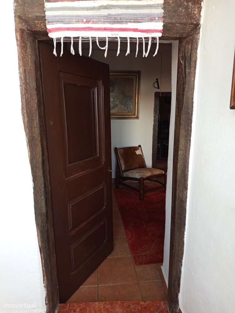 Casa antiga em Mourão recuperada-10