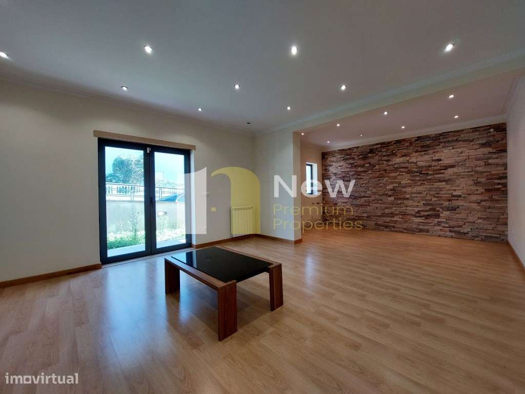 Moradia T4 em Casal dos Matos - Leiria. - Grande imagem: 5/55