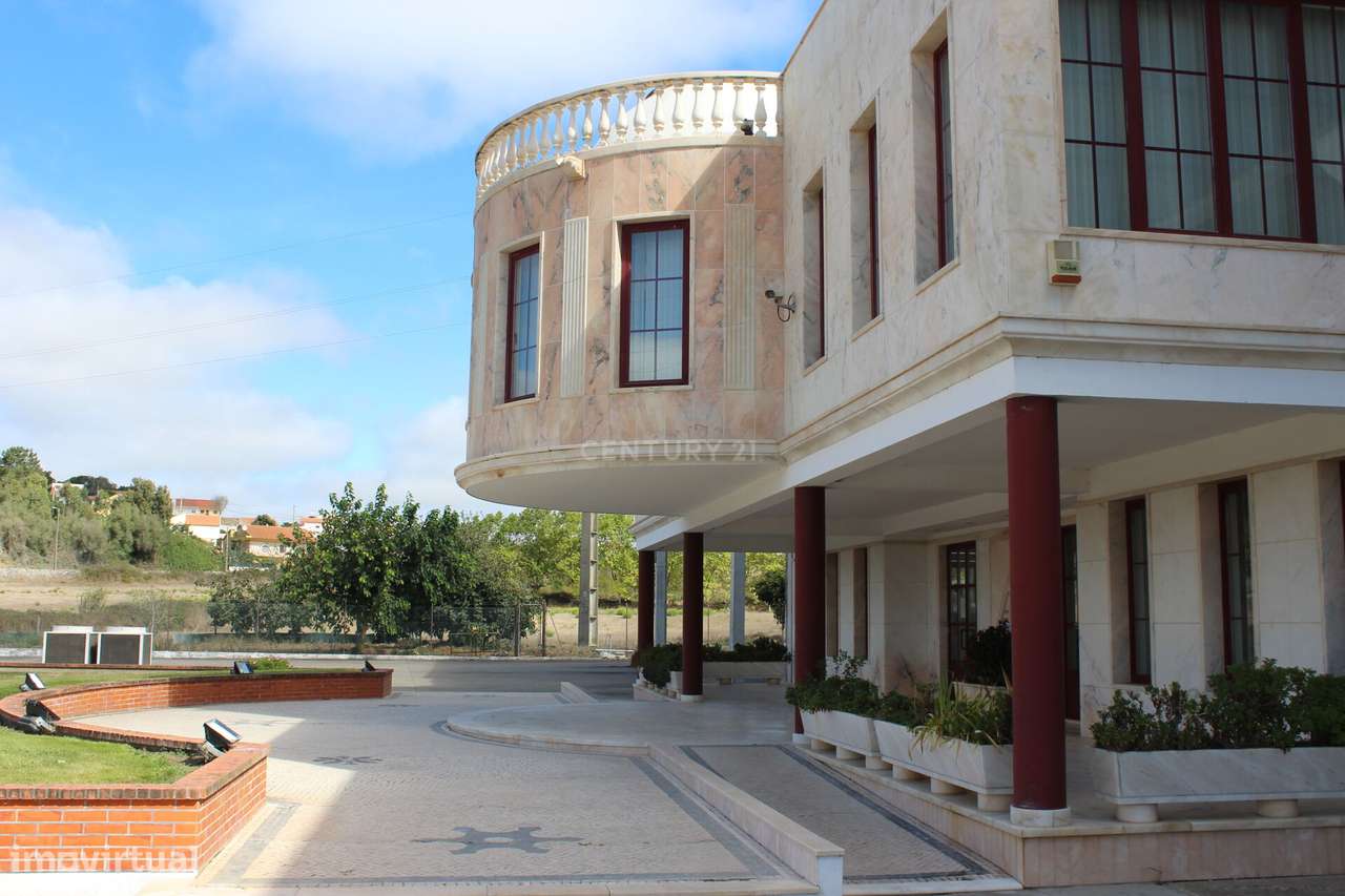 Armazém e Escritórios para Arrendamento na Morelena, Sintra - Grande imagem: 5/36