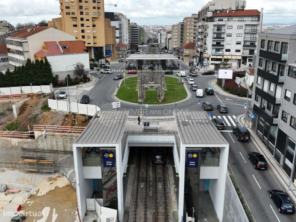 Para Investimento ou Habitação - T1 Novo no Centro de Mafamude. - Grande imagem: 4/11