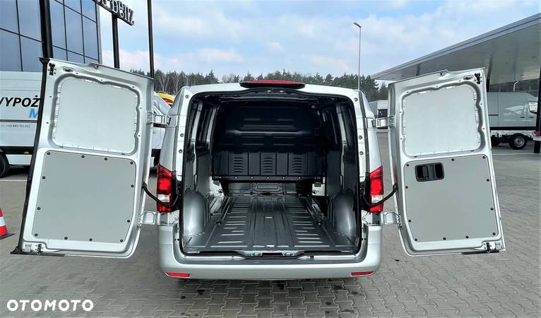 Mercedes-Benz Vito 114 CDI Długi 9G- Tronic - 12