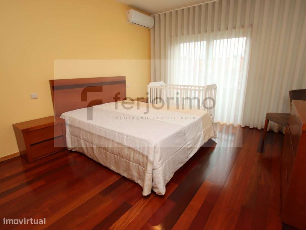 'NOVIDADE'
Excelente Moradia Geminada-43