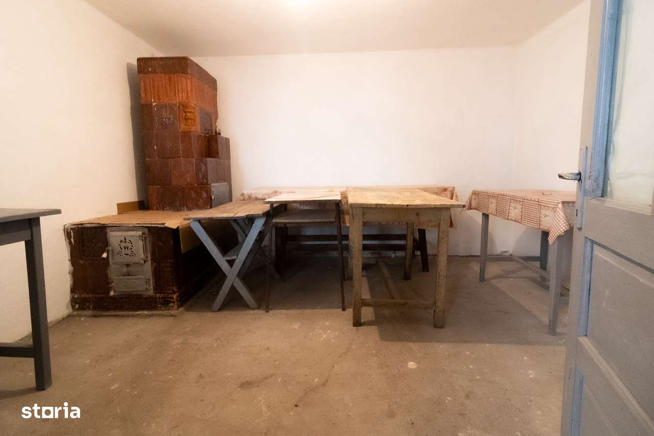 Ocazie-Casa de renovat. 8 camere langa Oltenita-Lac in spatele curtii.-14