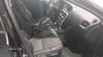 Volvo V40 Cross Country 2.0 D3 Plus Geartronic - 18