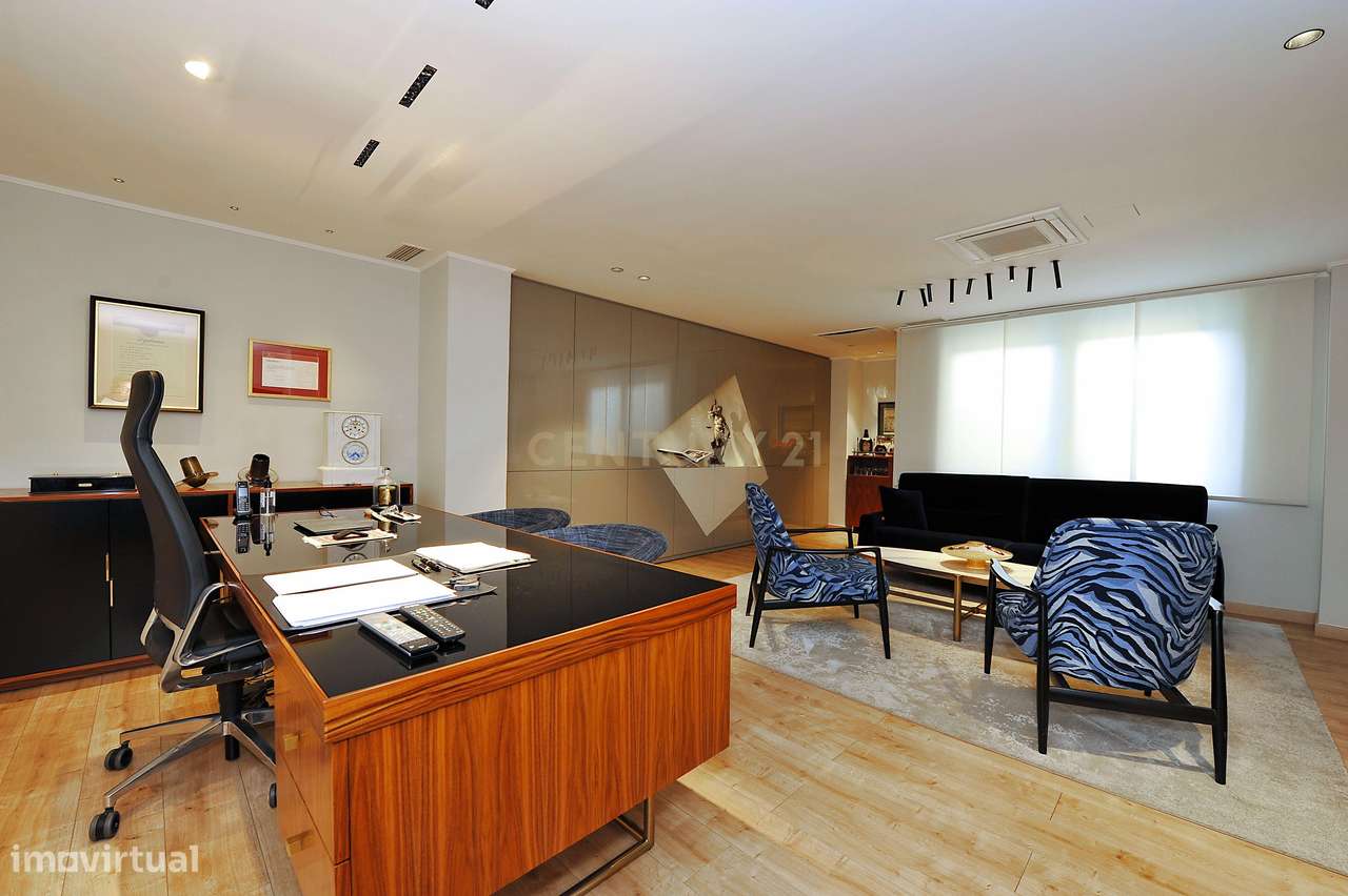 Investimento- Escritório para venda no Chiado - Grande imagem: 3/24