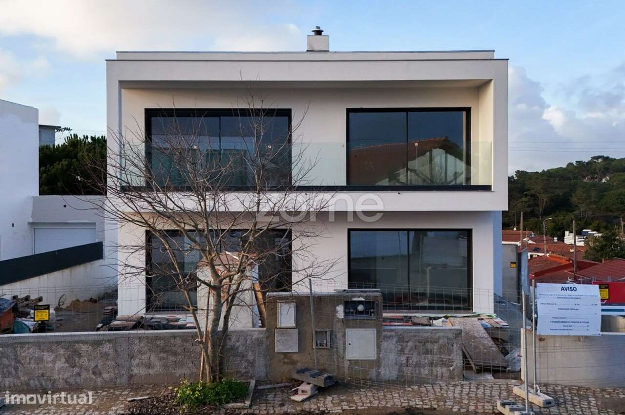 Moradia Nova Construção T4+1 - Janas, Sintra - Grande imagem: 3/14