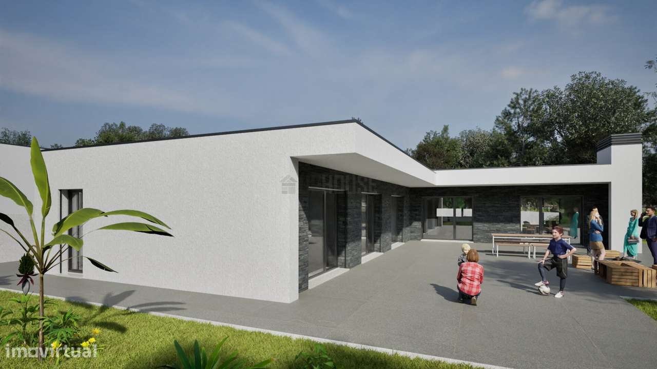 Moradia Térrea T4 em Construção - Fragosela-5