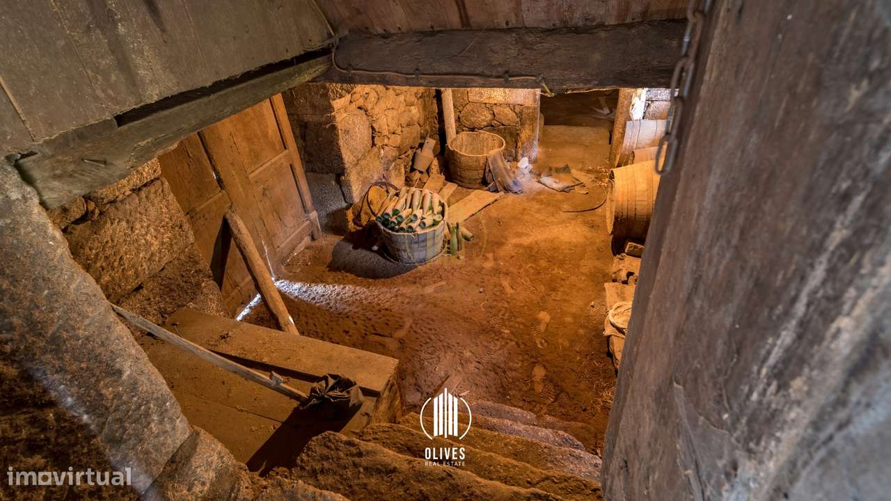 Moradia para Restaurar T4 Venda em Mogege,Vila Nova de Famalicão-35