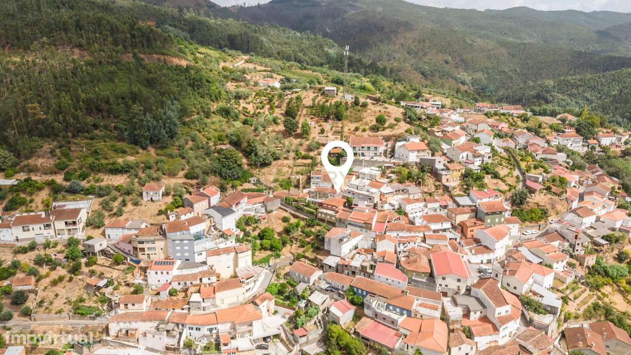 Moradia T2 em São Frutuoso, Ceira-14