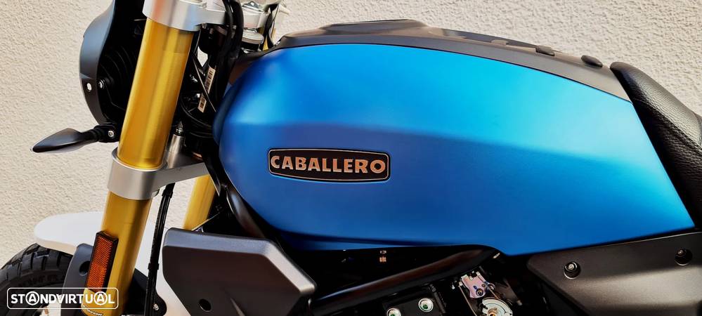 Fantic Caballero 700 - 4