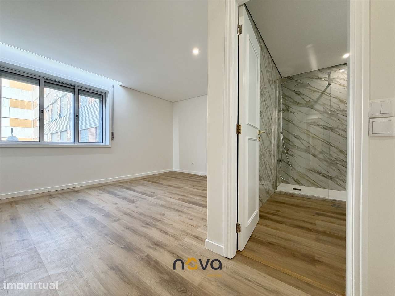 Apartamento T4 Totalmente Remodelado na Póvoa de Varzim-14