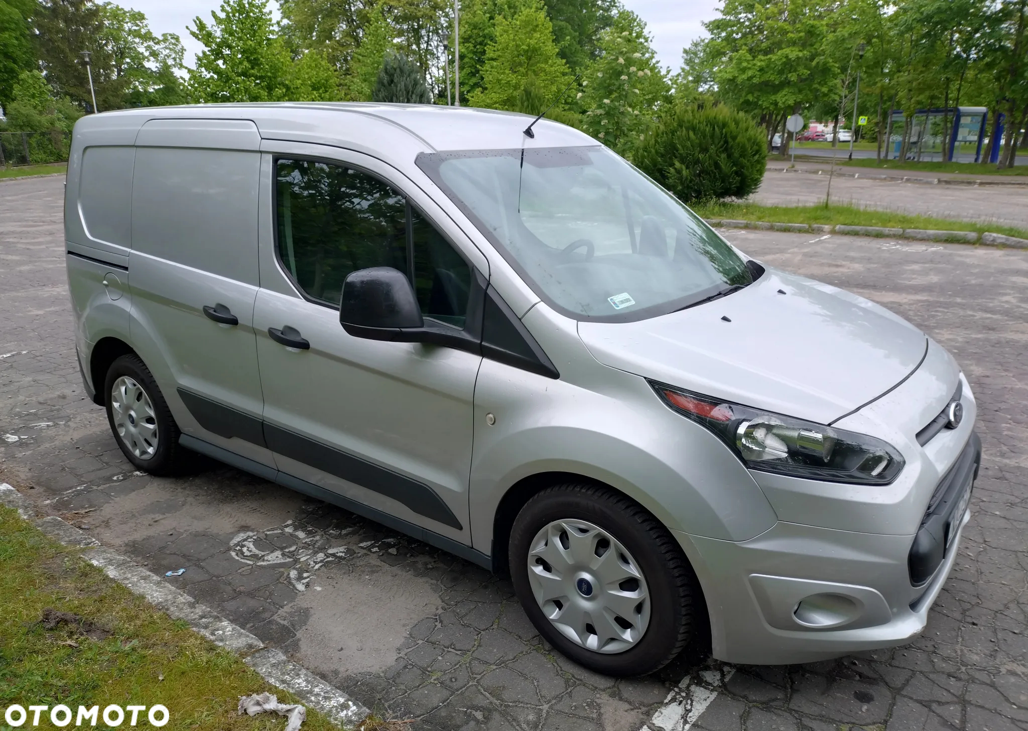 Ford Transit Connect - 12