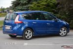 Renault Grand Scenic - 17