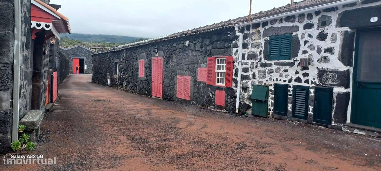 Moradia T1 para venda - Grande imagem: 2/15