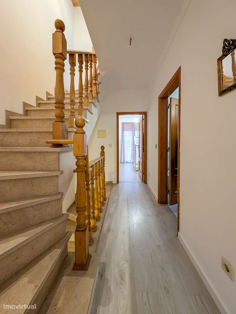 Moradia T3 Geminada Q. do Conde-41