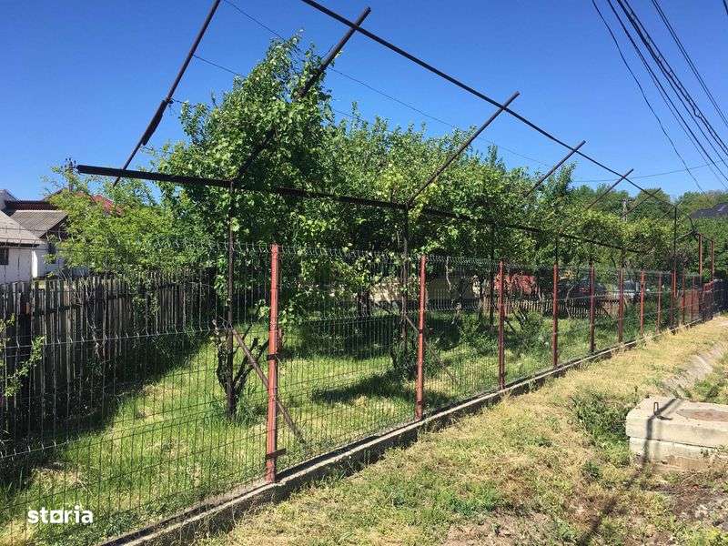 Teren plus casa de vanzare str M.Sadoveanu - Imagine principală: 4/5