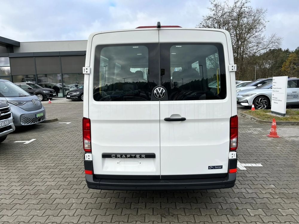 Crafter / 9cio osobowy / Carpol / 140KM