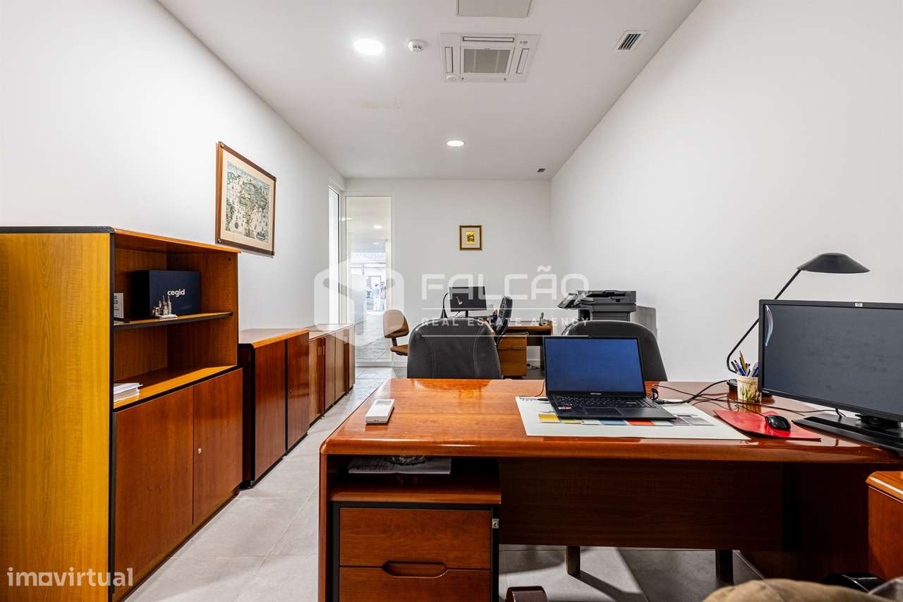 Loja T7 Venda em Santarém (Marvila), Santa Iria da Ribeira de Santarém-23