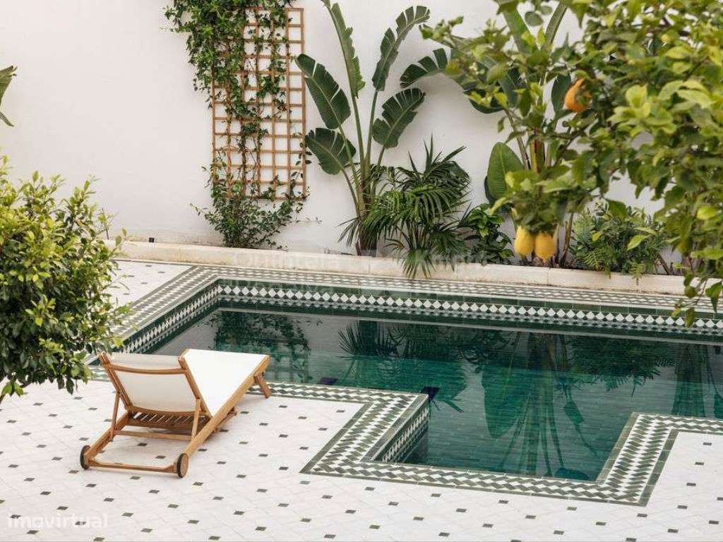 Moradia Art Deco T5 com pátio e piscina, no Centro de Setúbal. - Grande imagem: 5/37